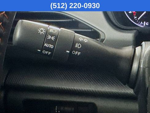 Used 2025 Subaru Crosstrek 2.5i Limited w/ Crosstrek Mirror Package AWD/4WD image 13