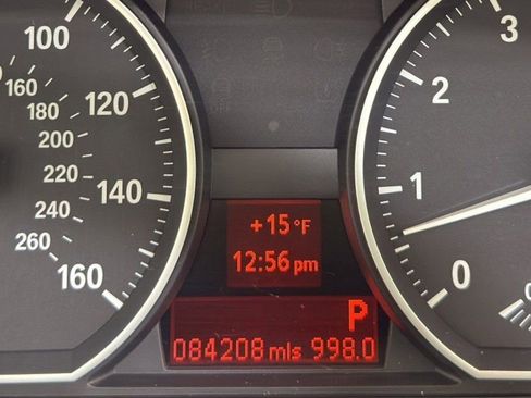 Used 2013 BMW 128i Convertible image 11