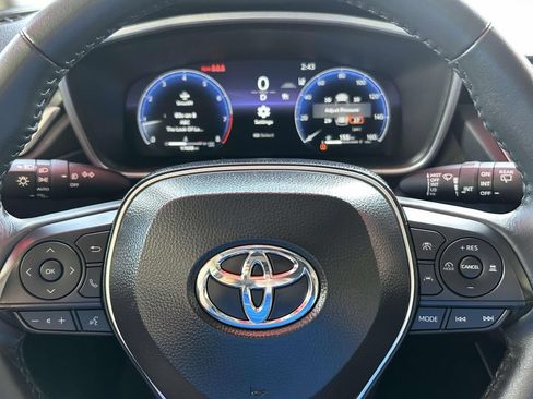 Used 2026 Toyota Corolla Cross XLE FWD image 27