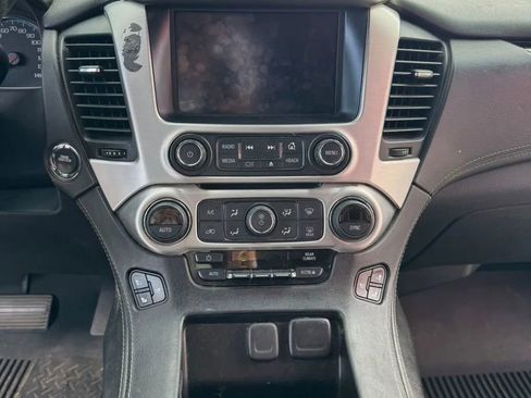 Used 2017 GMC Yukon SLT w/ Open Road Package RWD image 18