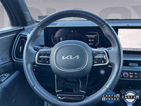 Used 2025 Kia Sorento SX Prestige image 13