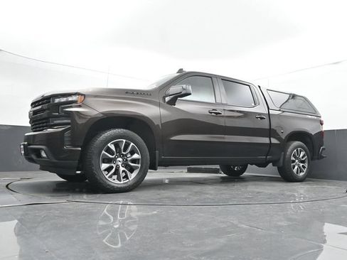 Used 2020 Chevrolet Silverado 1500 RST w/ RST Value Package AWD/4WD image 46