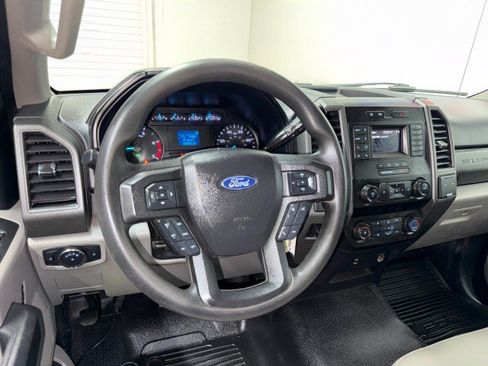 Used 2020 Ford F550 2WD Regular Cab Super Duty image 14