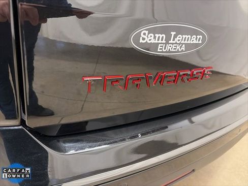 Used 2022 Chevrolet Traverse Premier w/ Redline Edition image 13