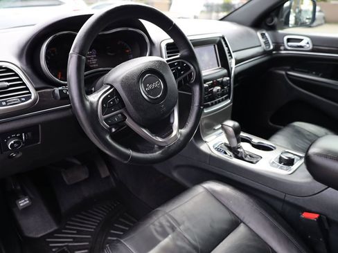 Used 2018 Jeep Grand Cherokee Limited AWD/4WD image 21