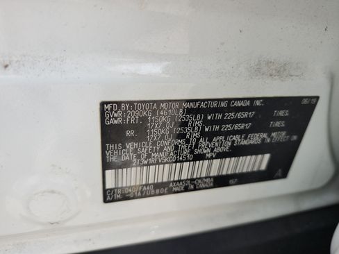 Used 2019 Toyota RAV4 XLE w/ Convenience Package FWD image 23
