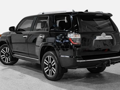 Used 2018 Toyota 4Runner Limited RWD image 8