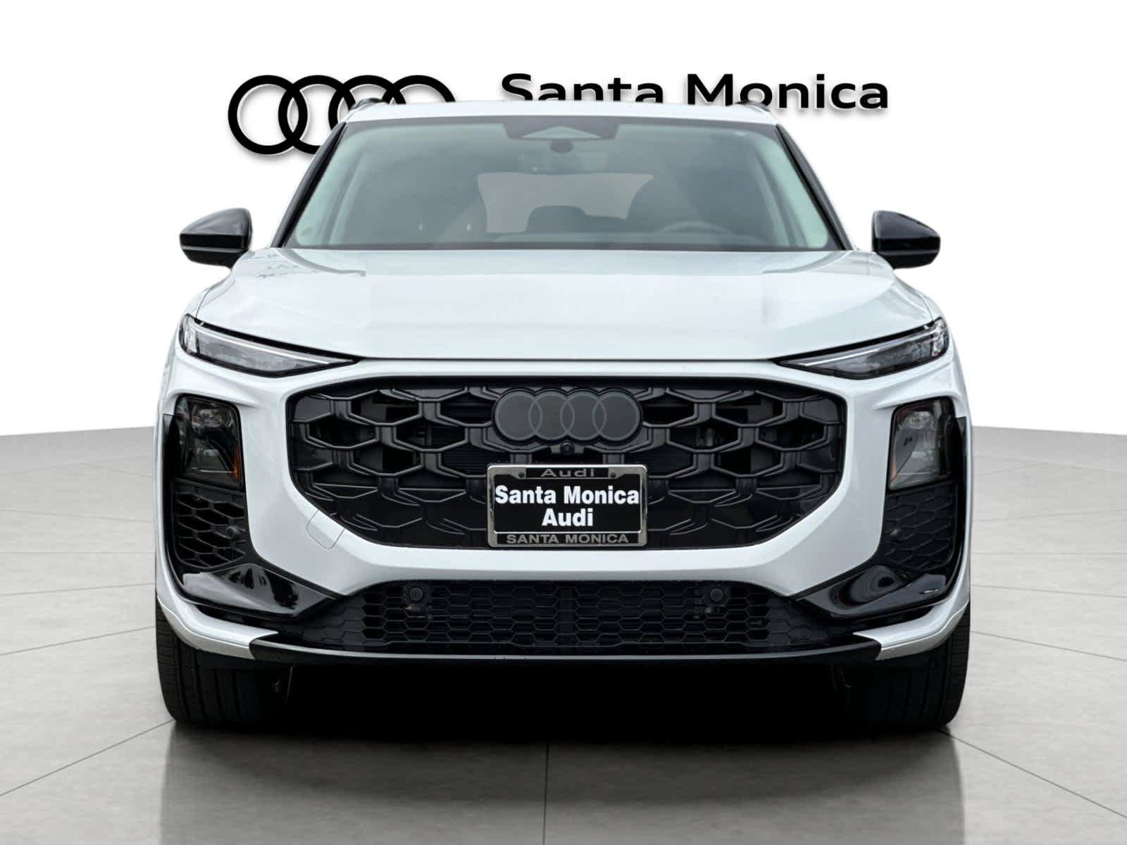 New 2026 Audi Q3 quattro 2.0T w/ Driver Assistance Package AWD/4WD image 10