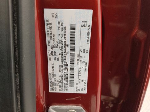 Used 2019 Ford Escape SE image 33