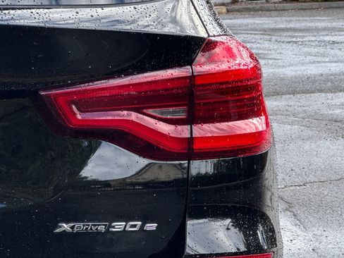 Used 2021 BMW X3 xDrive30e image 26