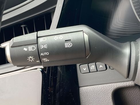 Used 2023 Lexus ES 350 w/ Accessory Package (Z1) FWD image 21