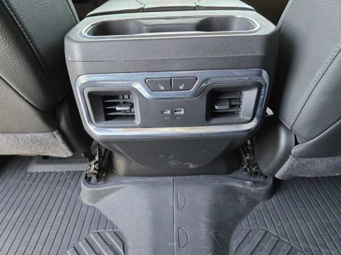Used 2023 GMC Sierra 1500 Denali w/ Technology Package AWD/4WD image 14