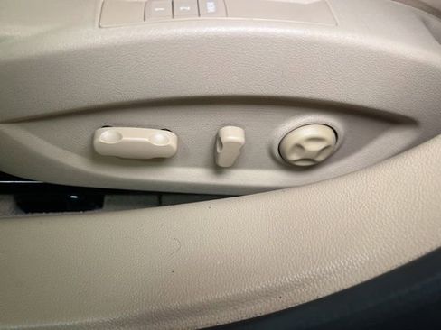 Used 2010 Buick LaCrosse CXL w/ Luxury Package image 48