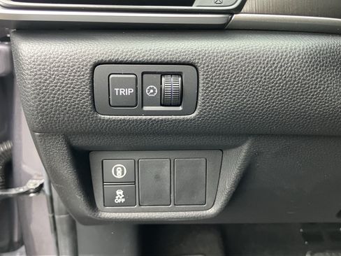 Used 2019 Honda Accord LX image 19