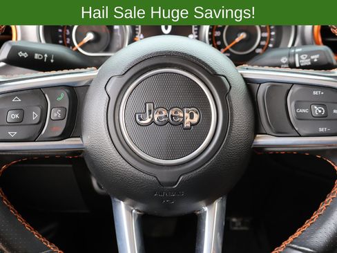 Used 2023 Jeep Gladiator Mojave AWD/4WD image 24