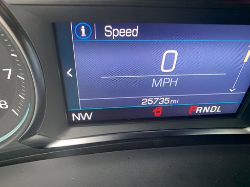 Used 2023 Chevrolet Equinox LT image 8