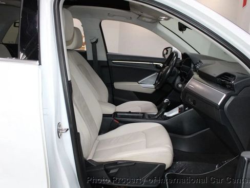 Used 2020 Audi Q3 2.0T Premium image 32