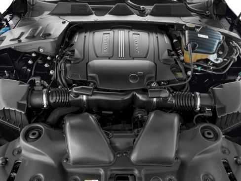Used 2017 Jaguar XJ L Supercharged image 13