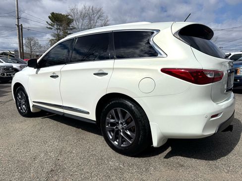 Used 2013 INFINITI JX35 AWD w/ Premium Pkg image 2