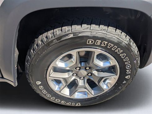 Used 2019 Jeep Cherokee Trailhawk w/ Comfort/Convenience Group image 11