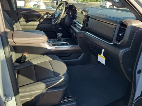 Used 2024 Chevrolet Silverado 1500 RST w/ Convenience Package II image 19