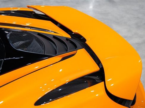 Used 2019 McLaren 720S Performance RWD image 56