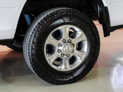 Used 2024 RAM 2500 Big Horn w/ Off Road Package AWD/4WD image 48