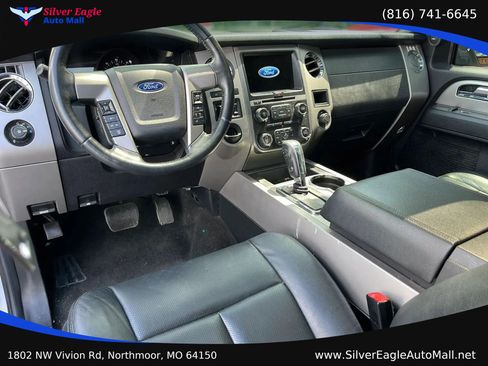 Used 2017 Ford Expedition Limited w/ Equipment Group 301A RWD image 7