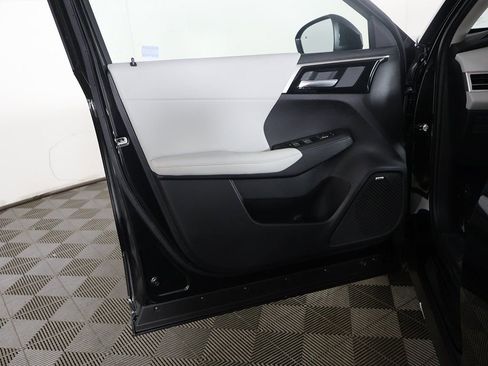 New 2026 Mitsubishi Outlander SE FWD image 25