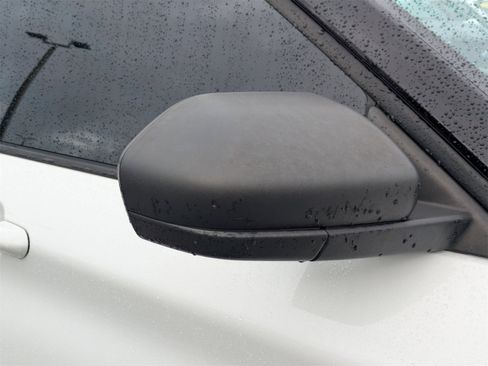 Used 2020 Ford Explorer XLT w/ Equipment Group 202A image 11