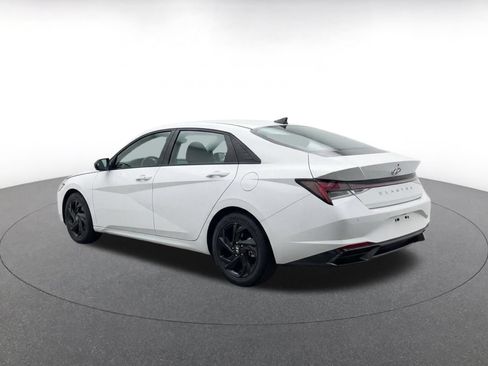 Used 2026 Hyundai Elantra Sport FWD image 7