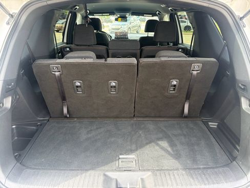 Certified 2025 Honda Pilot Sport image 27