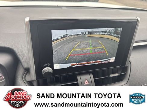 Used 2025 Toyota RAV4 XLE image 24