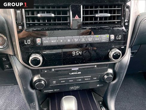Certified 2023 Lexus GX 460 Premium AWD/4WD image 32