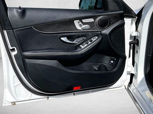 Used 2021 Mercedes-Benz C 300 Sedan image 17
