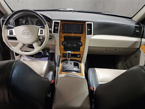 Used 2008 Jeep Grand Cherokee Limited w/ Quadra-Drive II 4X4 Group image 10