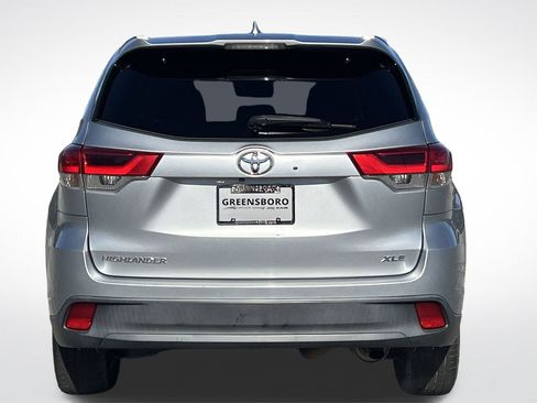 Used 2019 Toyota Highlander XLE image 36