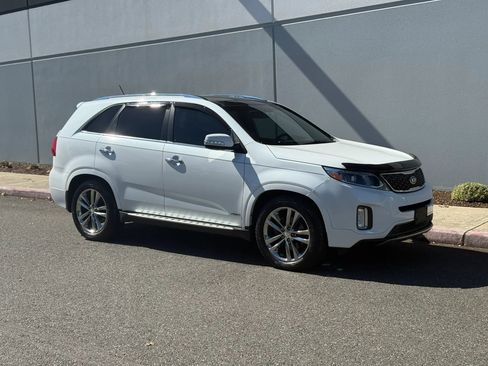 Used 2014 Kia Sorento SX w/ 3rd Row Package image 6