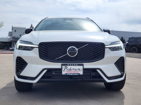 New 2026 Volvo XC60 T8 Ultra w/ Protection Package Premier AWD/4WD image 2