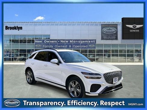 Used 2025 Genesis GV70 3.5T Sport image 1