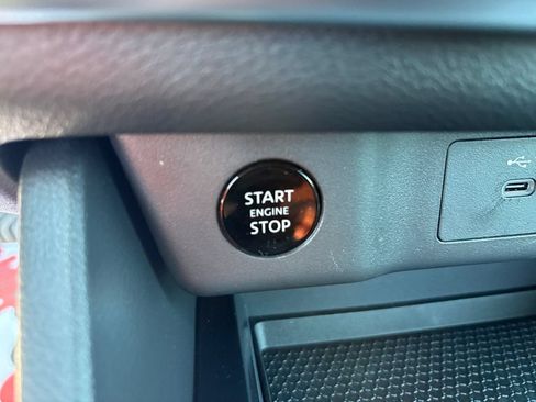 Used 2026 Nissan Rogue S FWD image 27