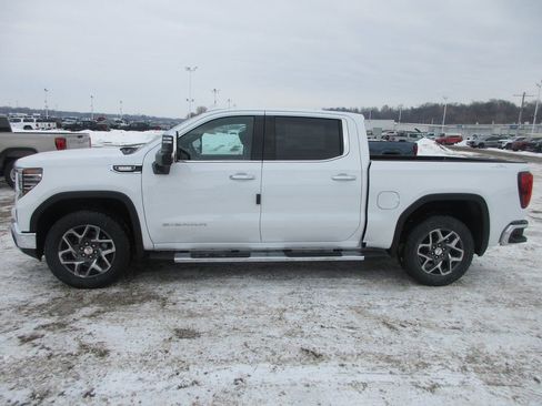New 2026 GMC Sierra 1500 SLT w/ SLT Premium Plus Package image 10