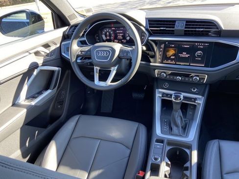 Certified 2025 Audi Q3 2.0T Premium w/ Convenience Package image 13