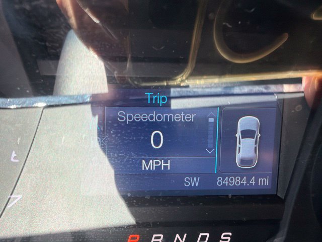 Used 2018 Ford Taurus SE FWD image 18
