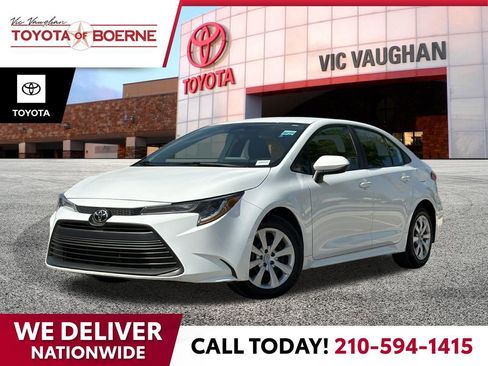 Certified 2024 Toyota Corolla LE image 1