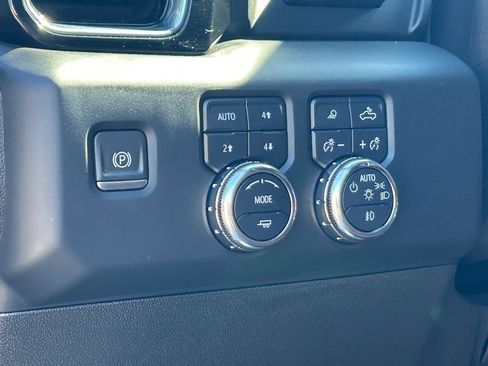 Used 2024 GMC Sierra 2500 Denali Ultimate w/ Max Trailering Package image 38