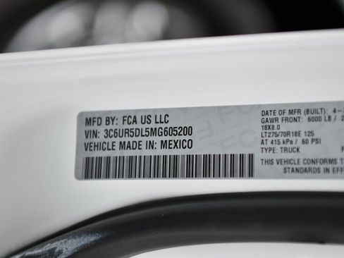 Used 2021 RAM 2500 Big Horn image 33