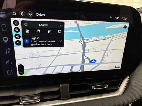 Used 2026 Chevrolet Equinox LT w/ Safety and Technology Package AWD/4WD image 19