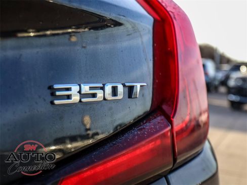 Used 2023 Cadillac XT4 Premium Luxury image 11