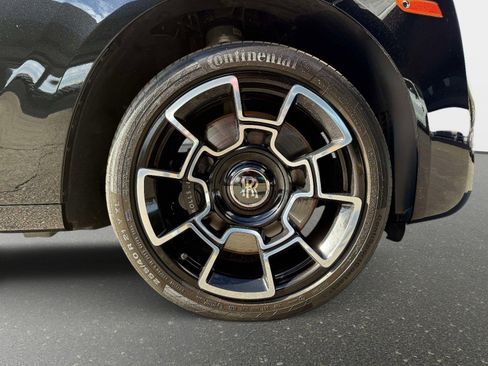 Used 2020 Rolls-Royce Ghost RWD image 22